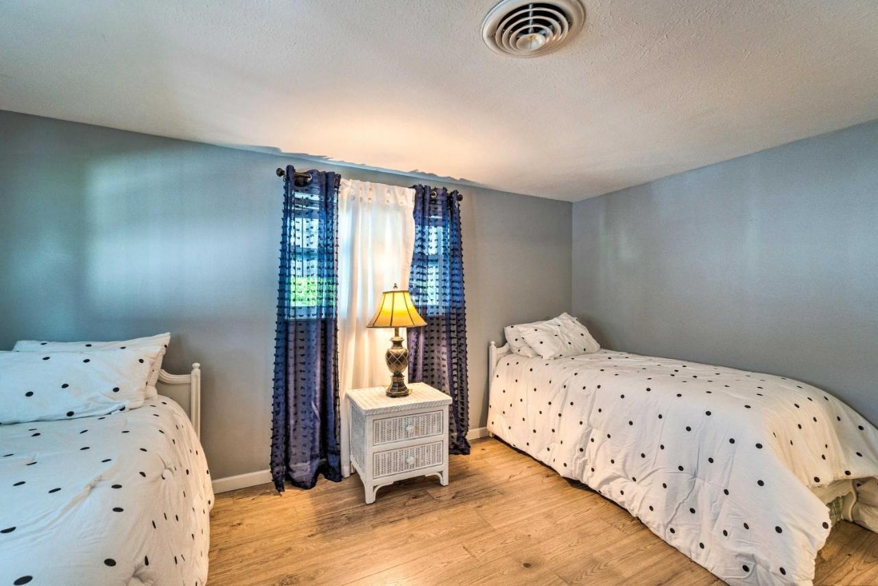 Peaceful Venice Villa With Patio - 2 Miles To Beach! Kültér fotó